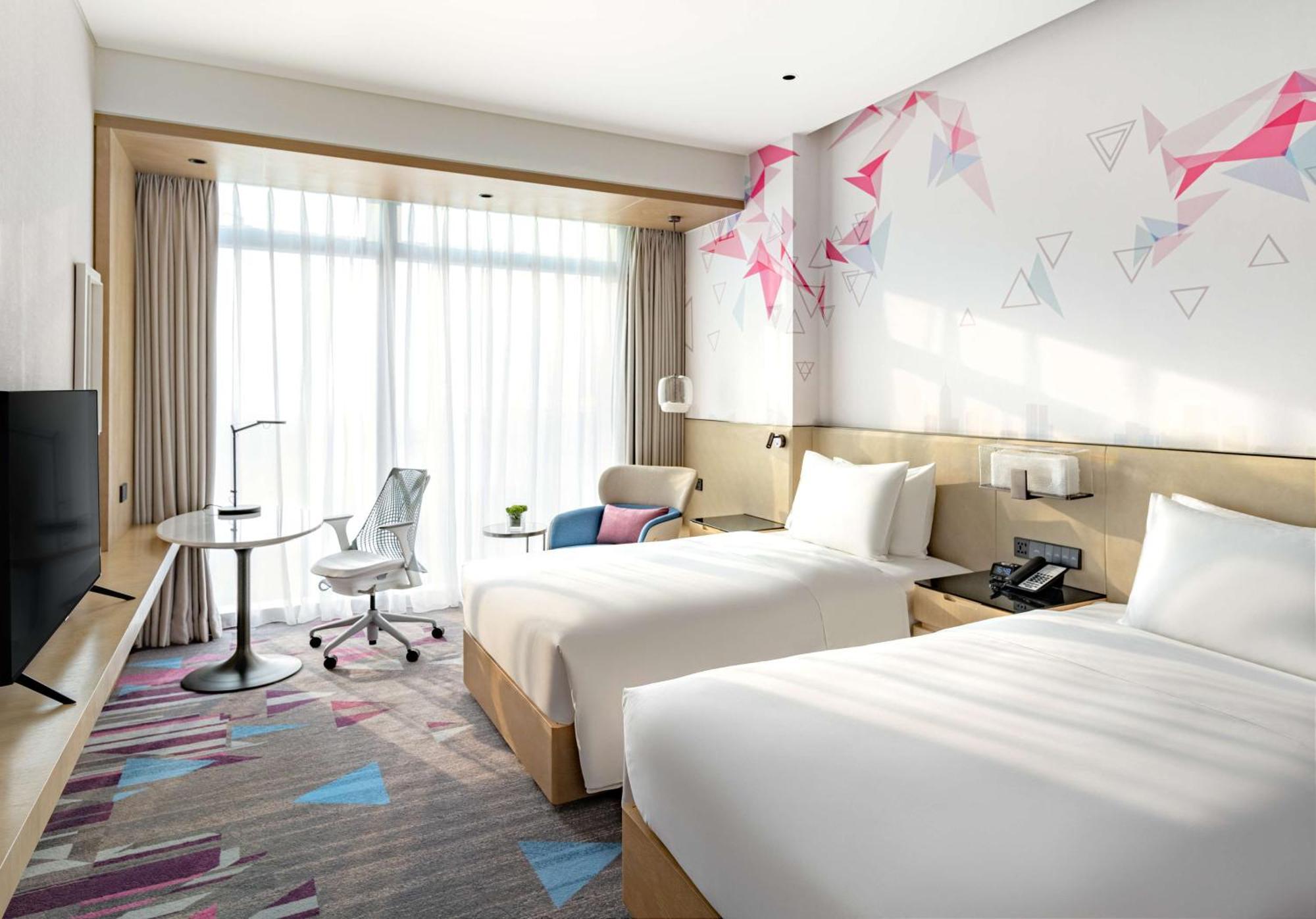 Hilton Garden Inn Shenzhen World Exhibition & Convention Center 외부 사진