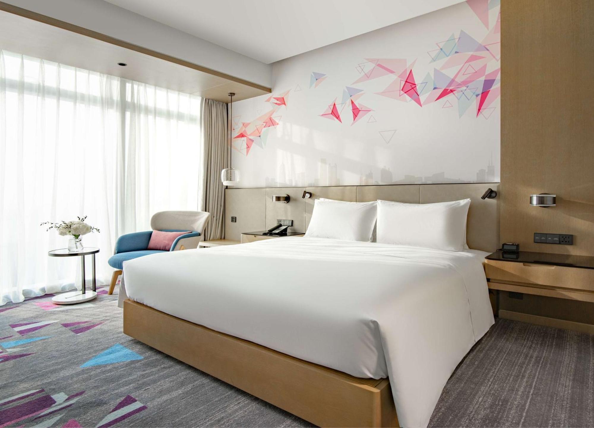Hilton Garden Inn Shenzhen World Exhibition & Convention Center 외부 사진